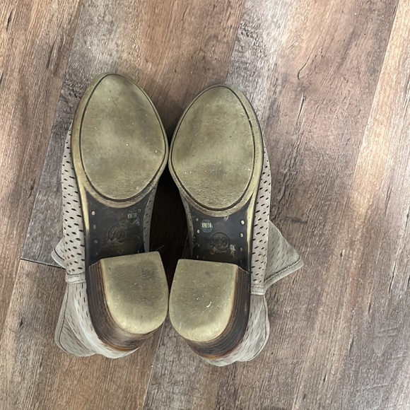 Lucky Brand booties - Picture 4 of 9